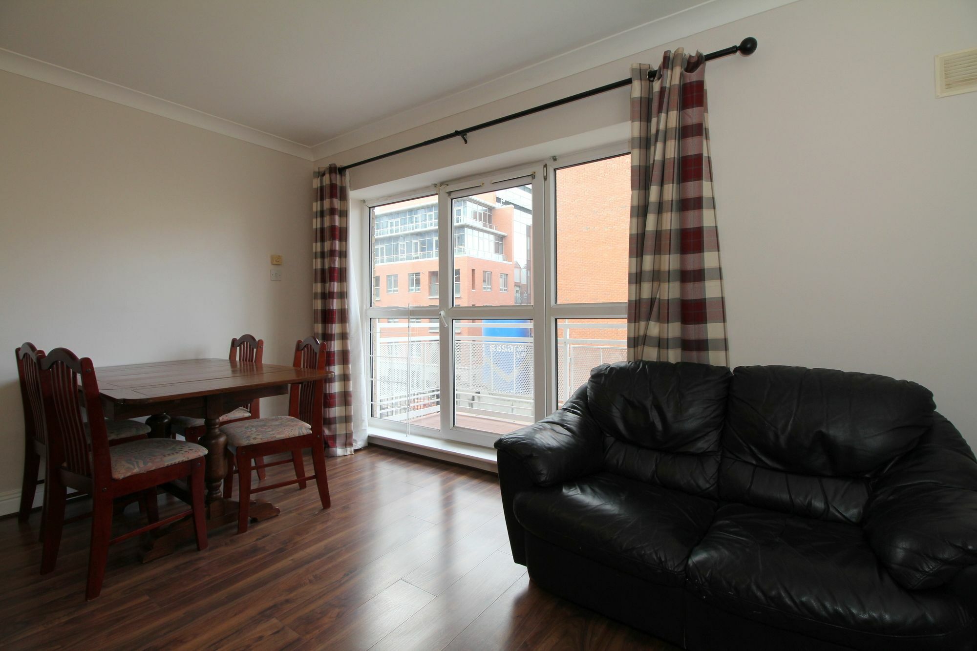 The Windmill Apartment Dublin Eksteriør bilde