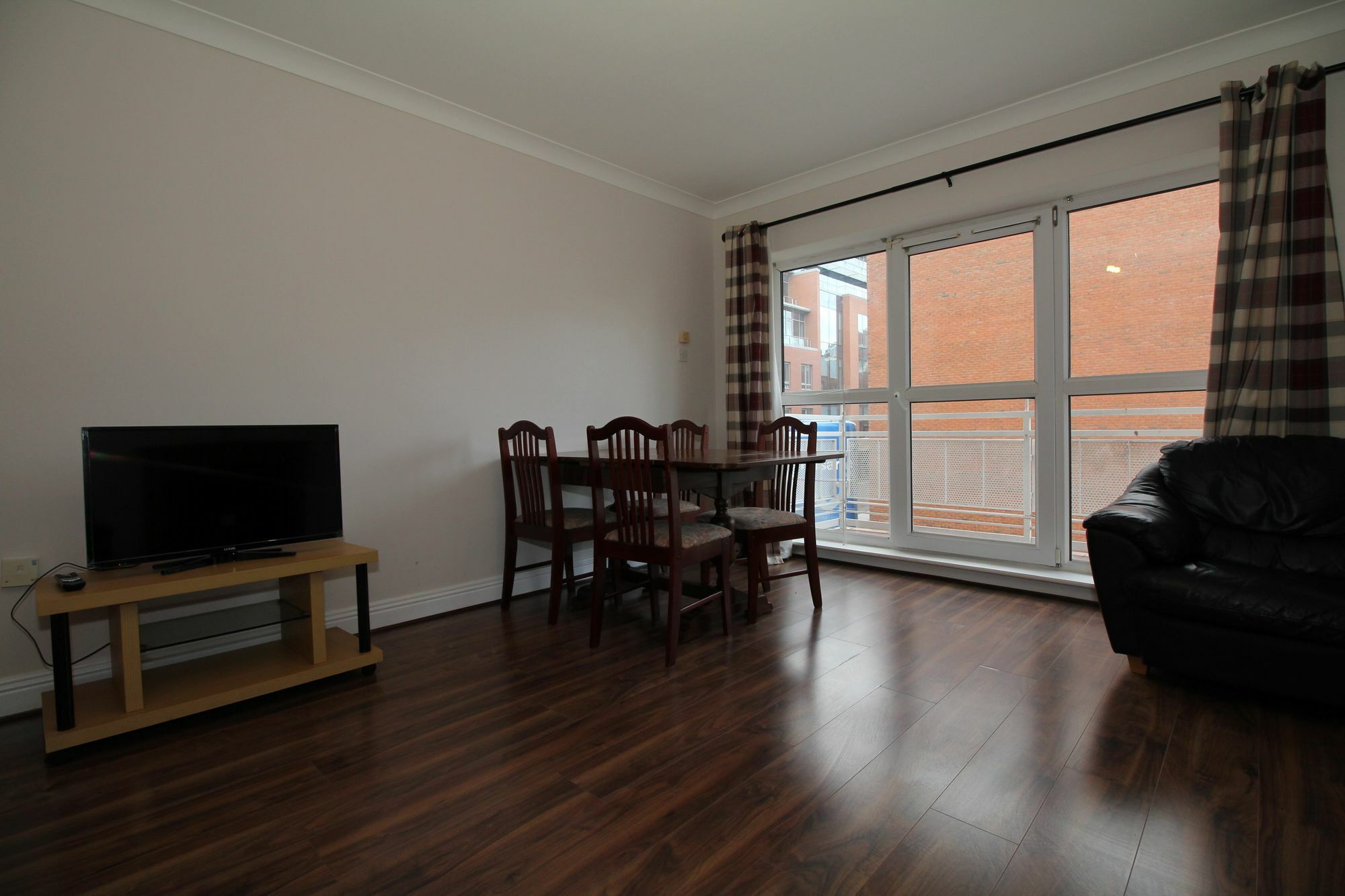 The Windmill Apartment Dublin Eksteriør bilde
