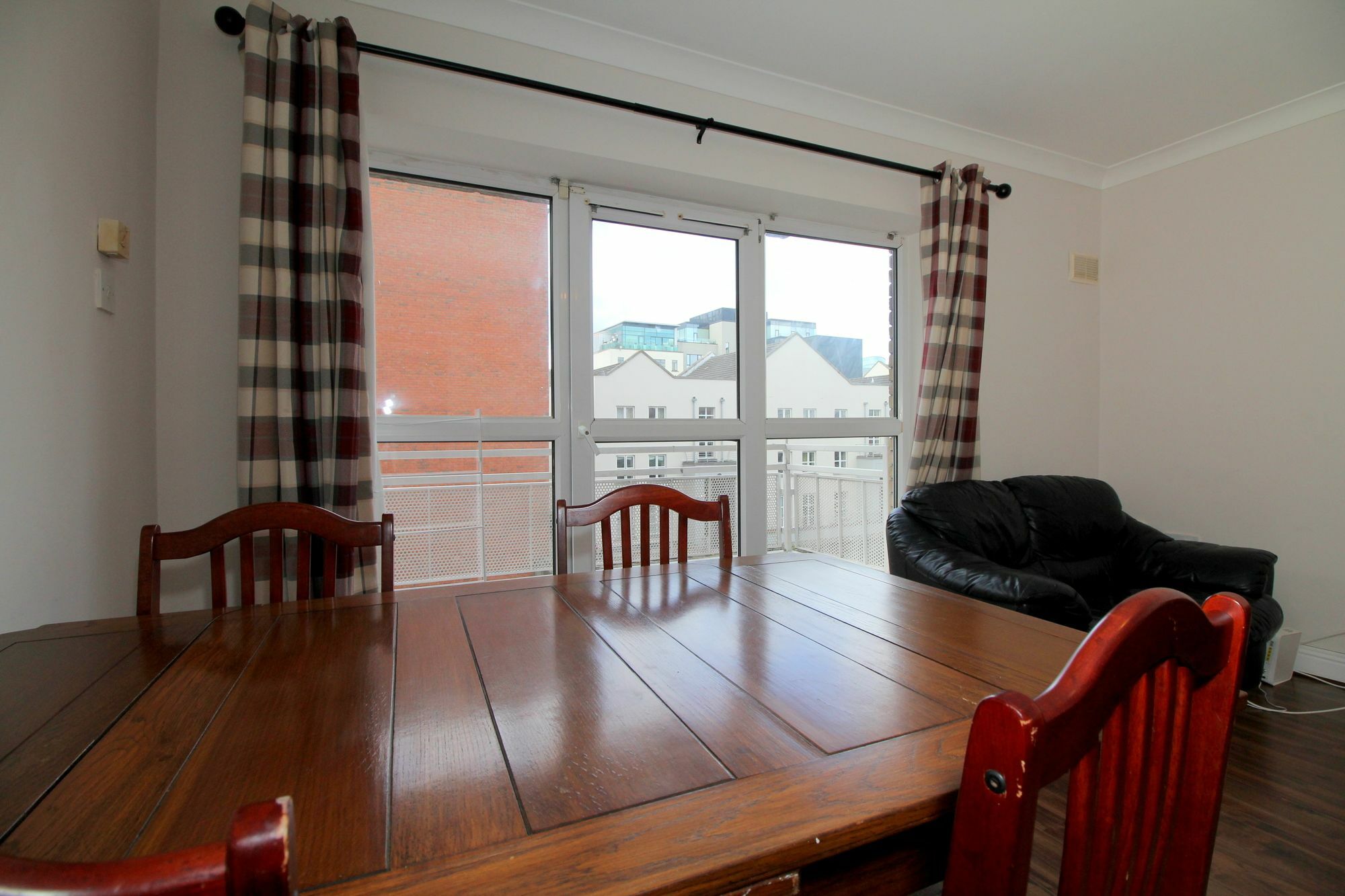 The Windmill Apartment Dublin Eksteriør bilde